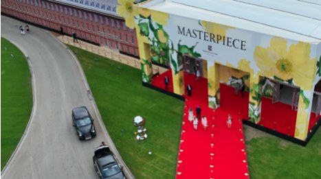 Masterpiece London — film still from Wink video work